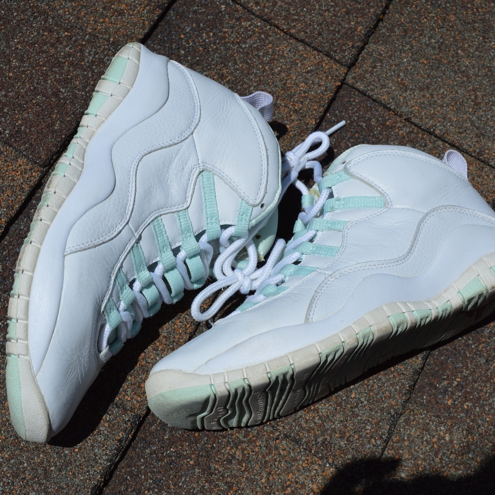 WOMENS AIR JORDAN 10 RETRO - 7.5